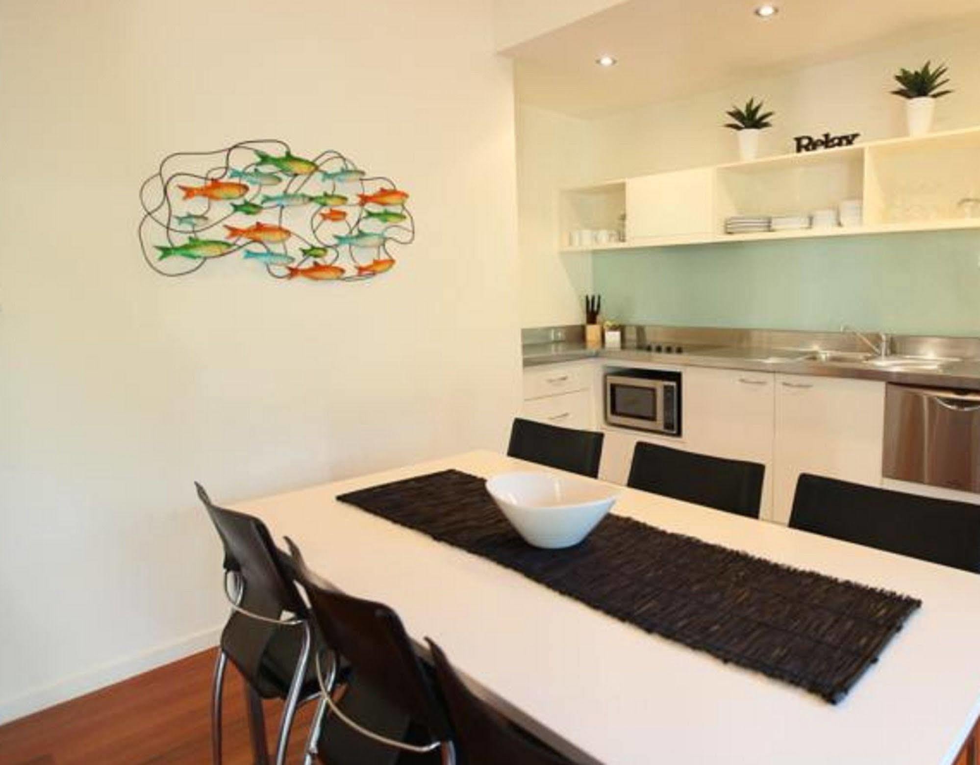 Mobys Beachside Retreat Блуис-Бич Экстерьер фото